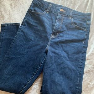 American Eagle high-waisted skinny jeans
